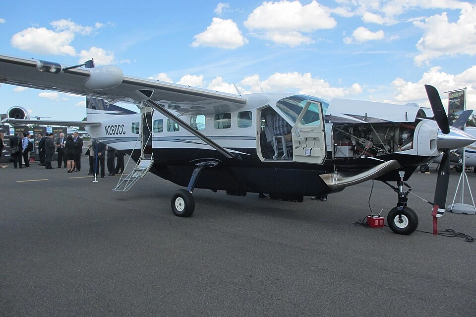 Cessna Grand Caravan electric airplane exterior