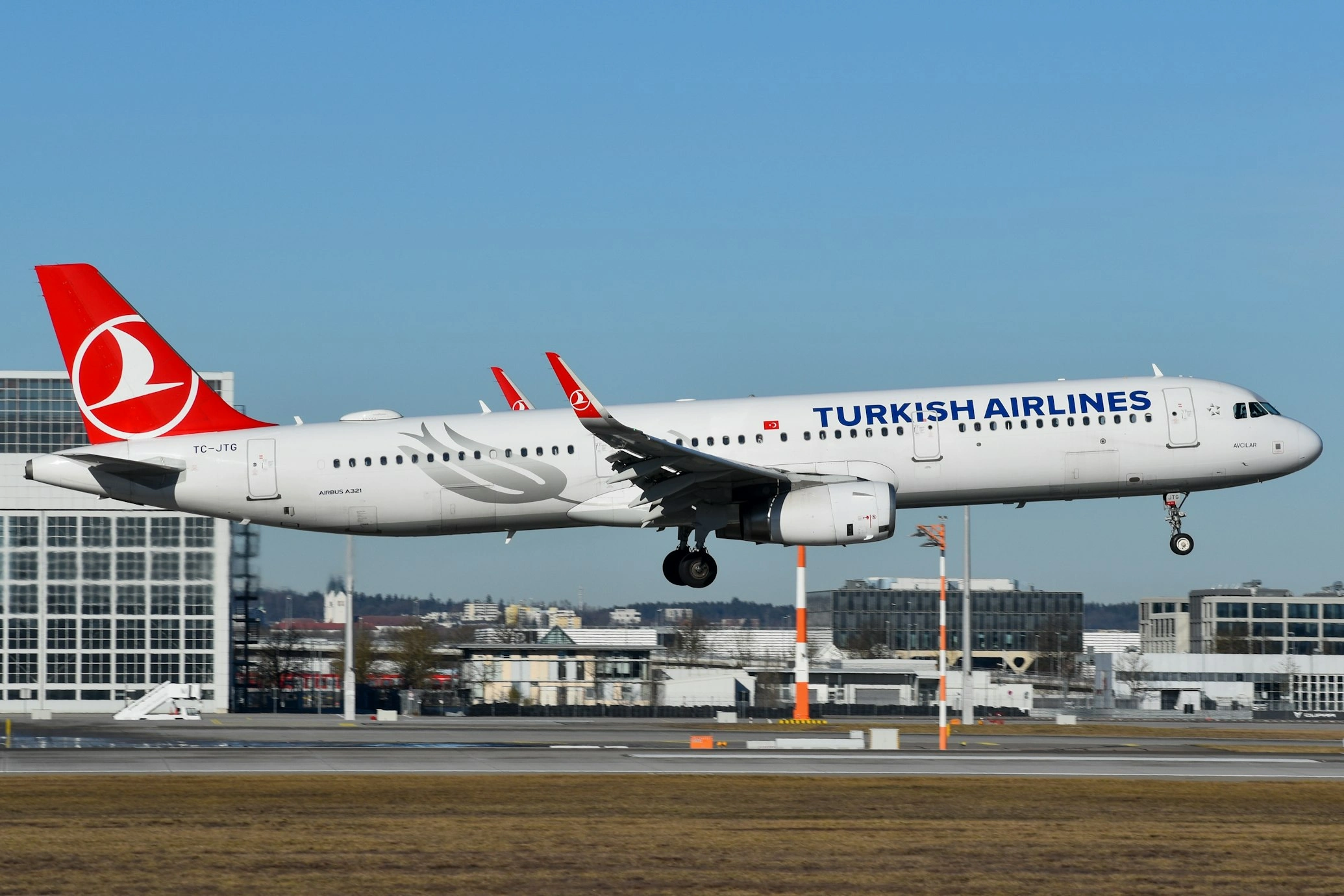 turkish-airlines-TK726
